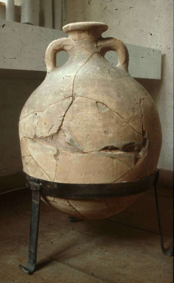 oil amphora