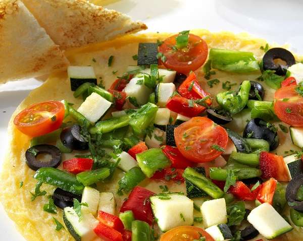 Vegetable omelette pizza recipe