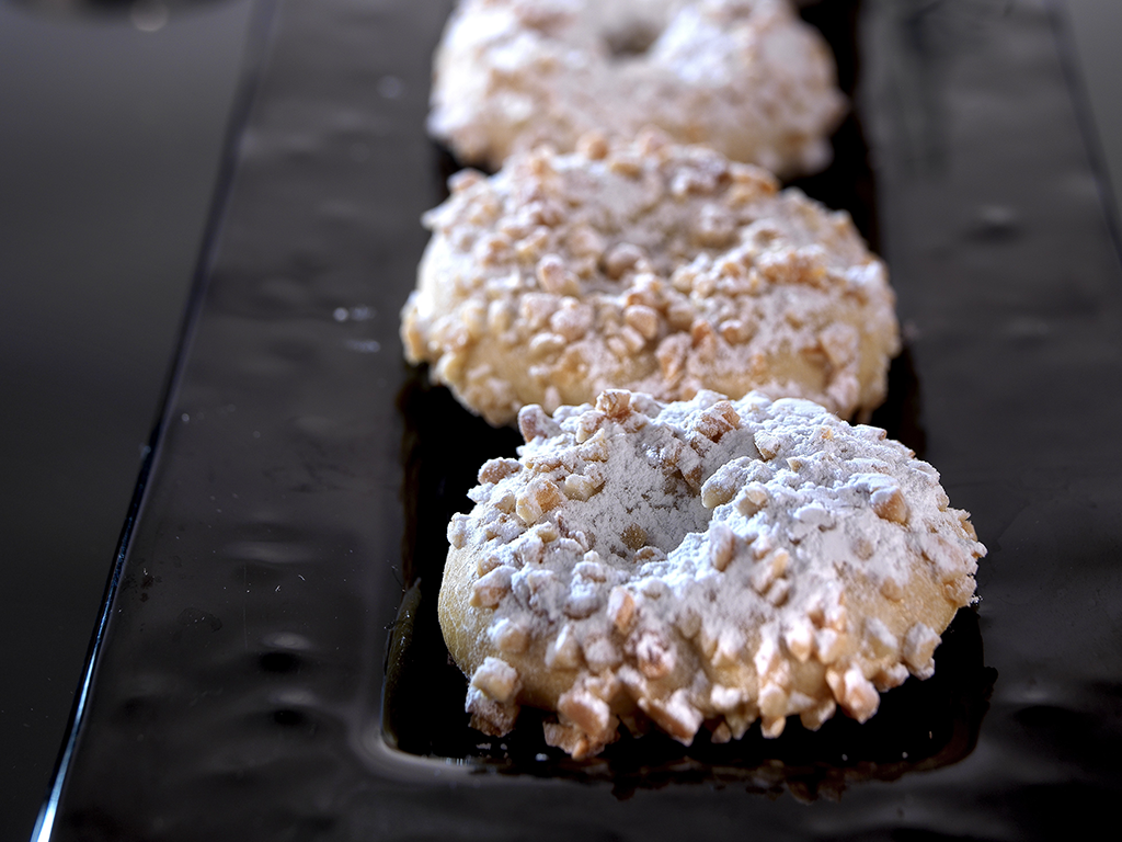 Almond doughnuts recipe Olive Oils from Spain