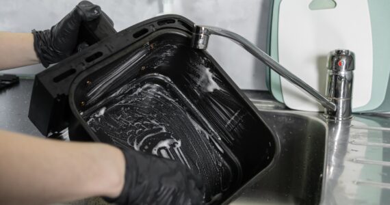 How To Deep Clean Your Air Fryer The Easy Way